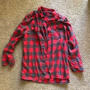 Gap red plaid button down flannel